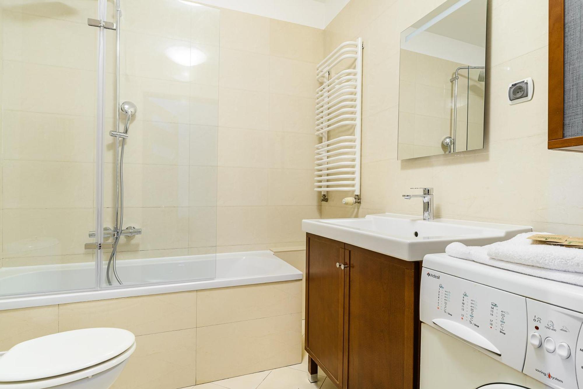 Dworzec Gdanski P&O Apartments Varşova Dış mekan fotoğraf